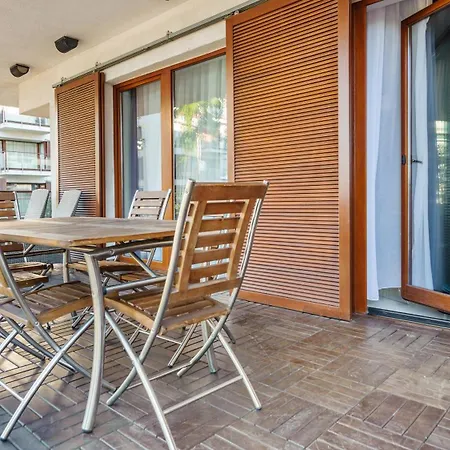 Plaza Komfort, Sun & Snow Апартаменты