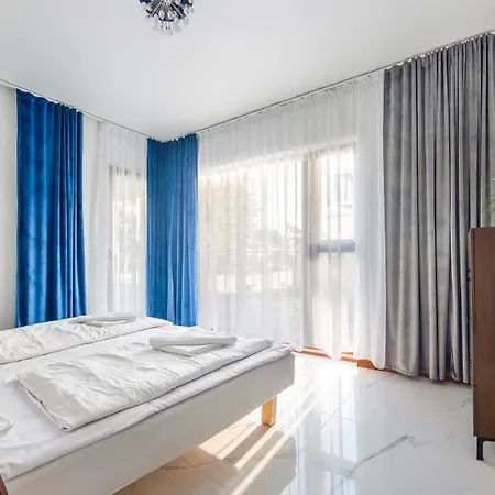 Plaza Komfort, Sun & Snow シフィノウイシチェ