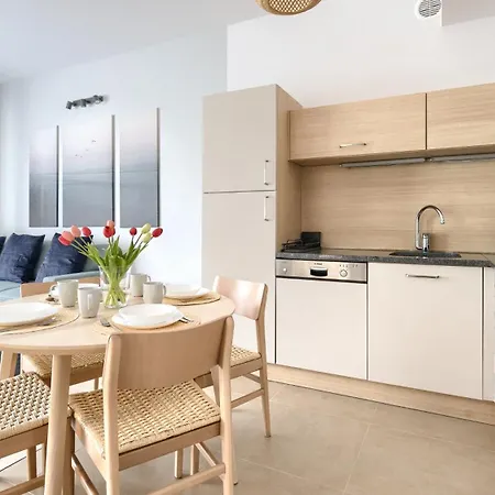 Plaza Komfort, Sun & Snow * Свиноуйсьце