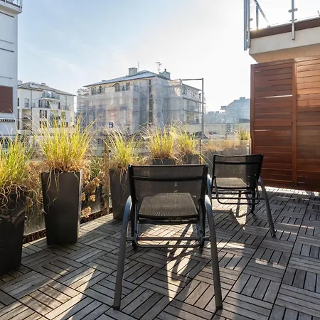 Plaza Komfort, Sun & Snow Апартаменты