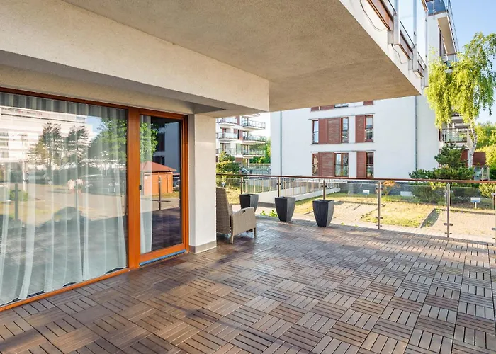 Plaza Komfort, Sun & Snow * 斯维诺乌伊希切