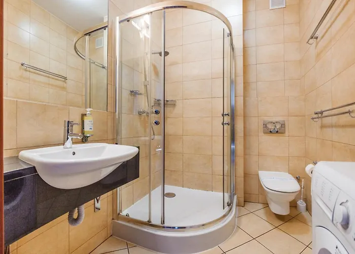 Plaza Komfort, Sun & Snow Apartman